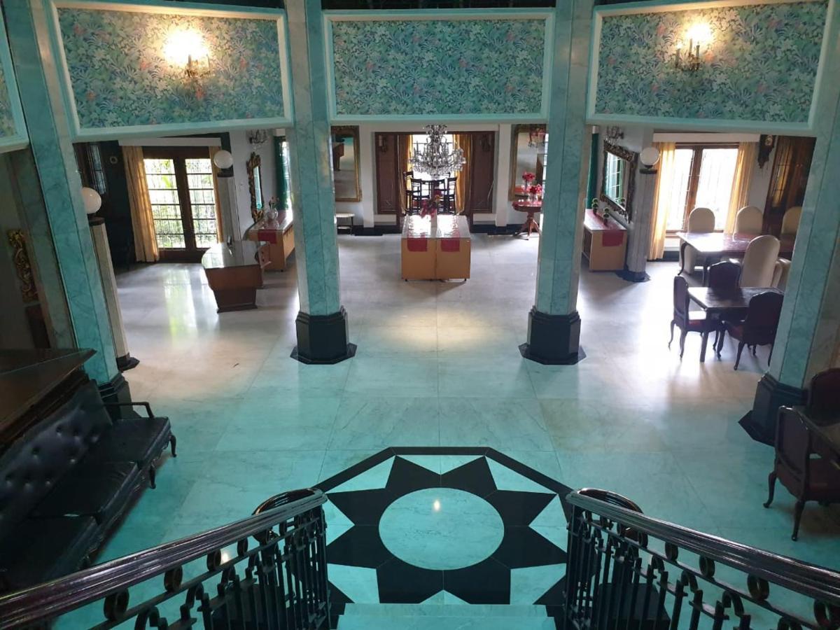 Arimbi Pejaten Suites Jakarta Exterior photo